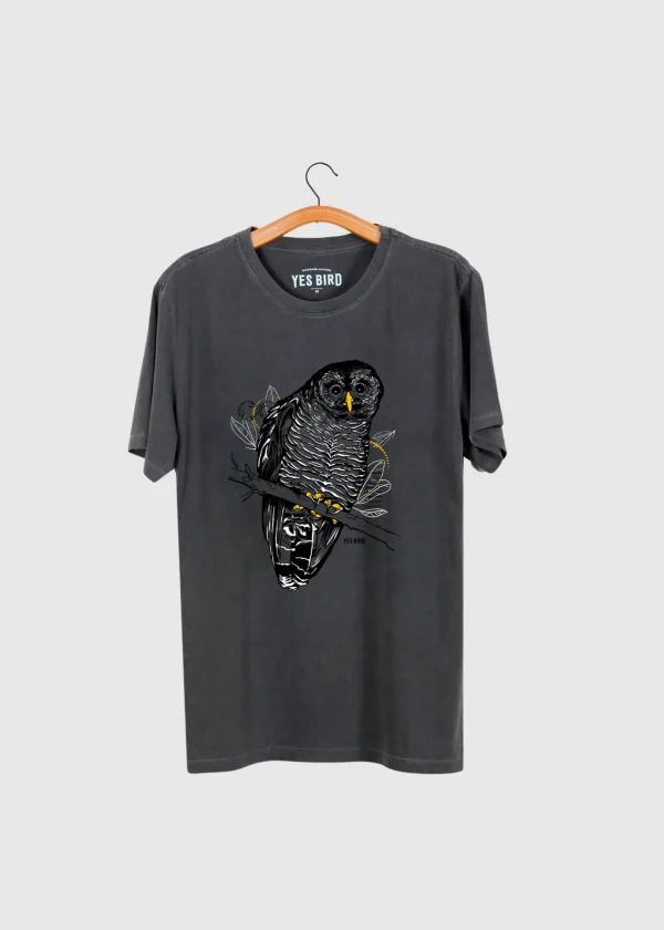 Camiseta estonada - Coruja-preta (Strix huhula)