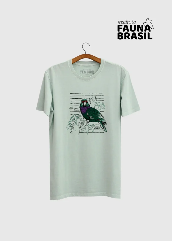 T-shirt masculina - Papagaio-de-peito-roxo (Amazona vinacea)