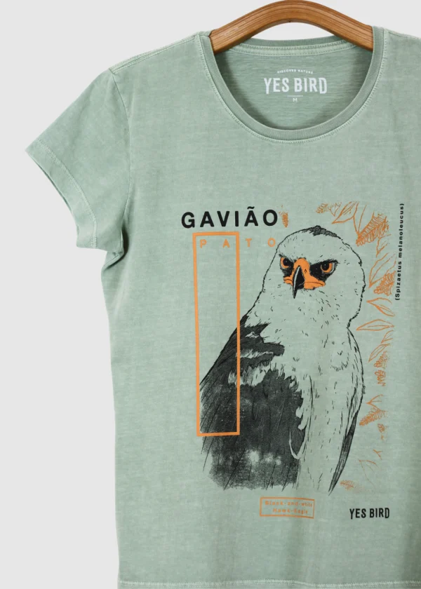 Camiseta Baby-look estonada - Gavião-pato (Spizaetus melanoleucus)