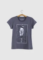Camiseta Baby-look em Malha leve - Acauã (Herpetotheres cachinnans)