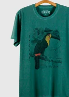 T-shirt masculina - Tucano-de-bico-preto (Ramphastos vitellinus)