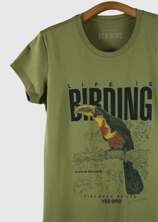 Camiseta Baby-look em Malha leve - Life is birding