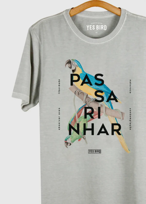 T-shirt masculina - Passarinhar